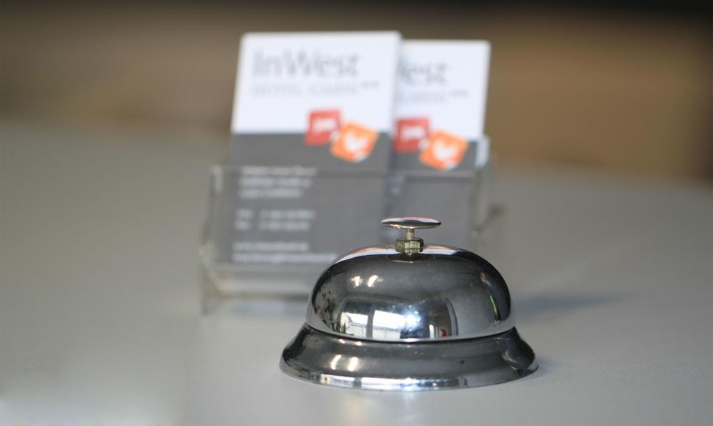 Inwest Hotel Garni Crailsheim Esterno foto